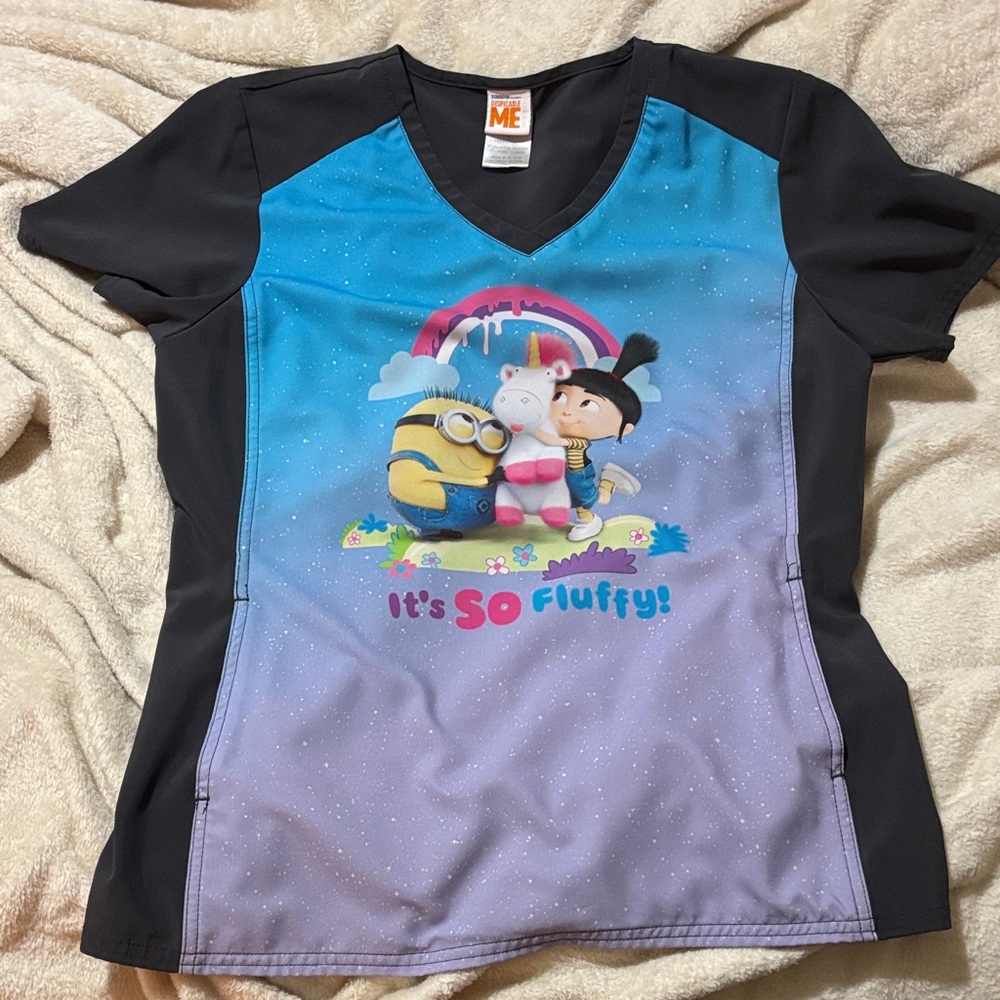 Despicable Me Women's
Scrub Top With Pockets, Size
S. Medical Nursing